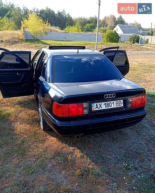 Седан Audi 100 1993 в 
