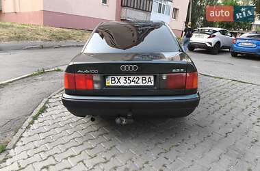 Седан Audi 100 1992 в 