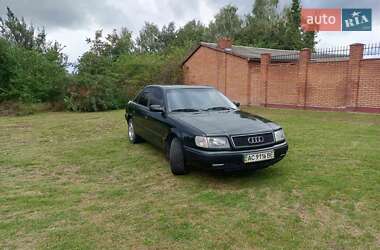 Седан Audi 100 1992 в Владимире