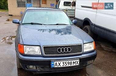 Седан Audi 100 1990 в 