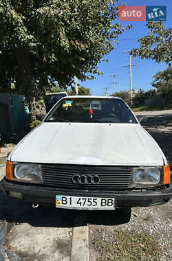 Седан Audi 100 1986 в Светловодске