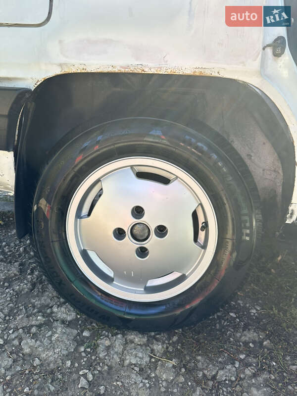 Седан Audi 100 1986 в Светловодске фото 14 Седан Audi 100 1986 в Светловодске