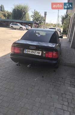 Седан Audi 100 1993 в 