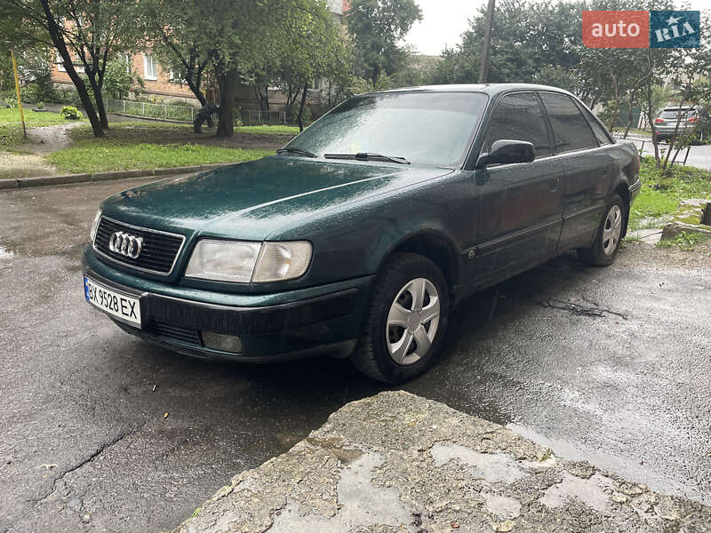 Седан Audi 100 1994 в 
