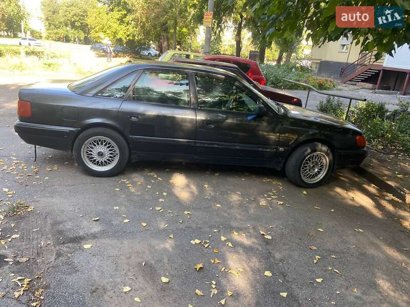 Седан Audi 100 1993 в Запорожье