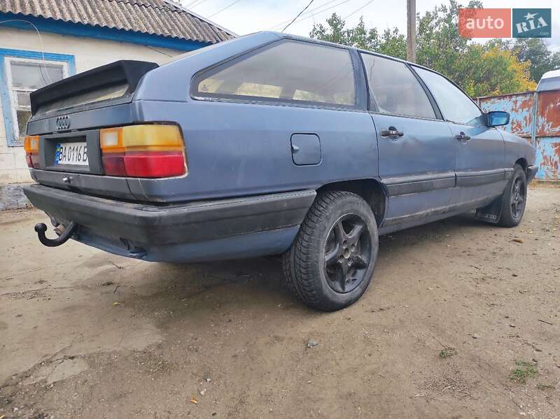 Универсал Audi 100 1983 в Днепре