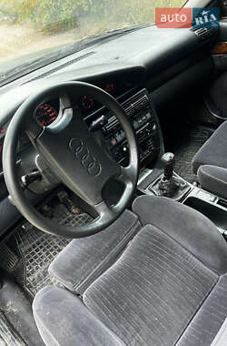 Седан Audi 100 1994 в 