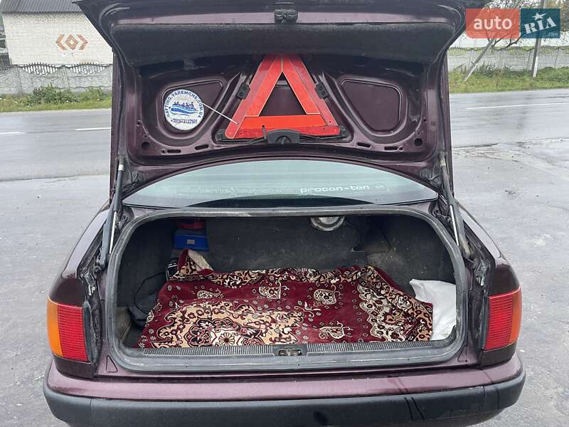 Седан Audi 100 1991 в Львове
