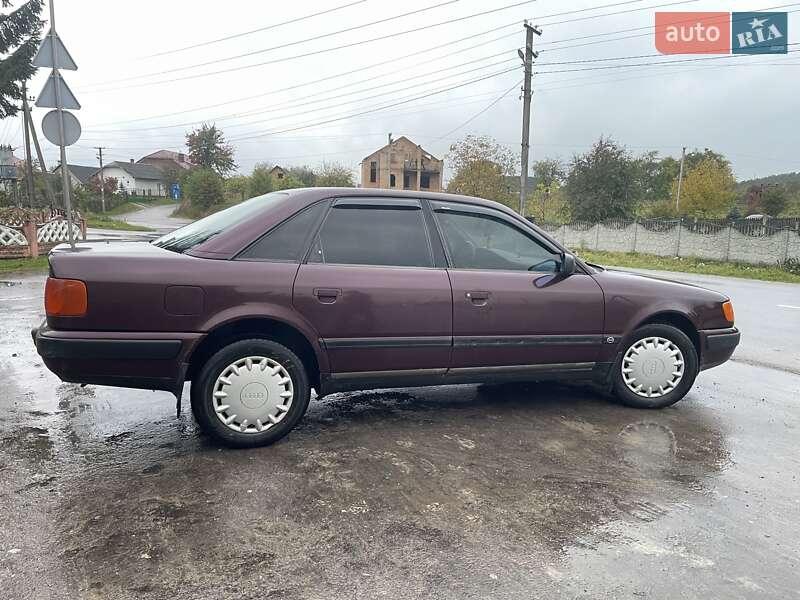 Седан Audi 100 1991 в Львове