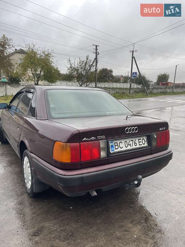 Седан Audi 100 1991 в Львове