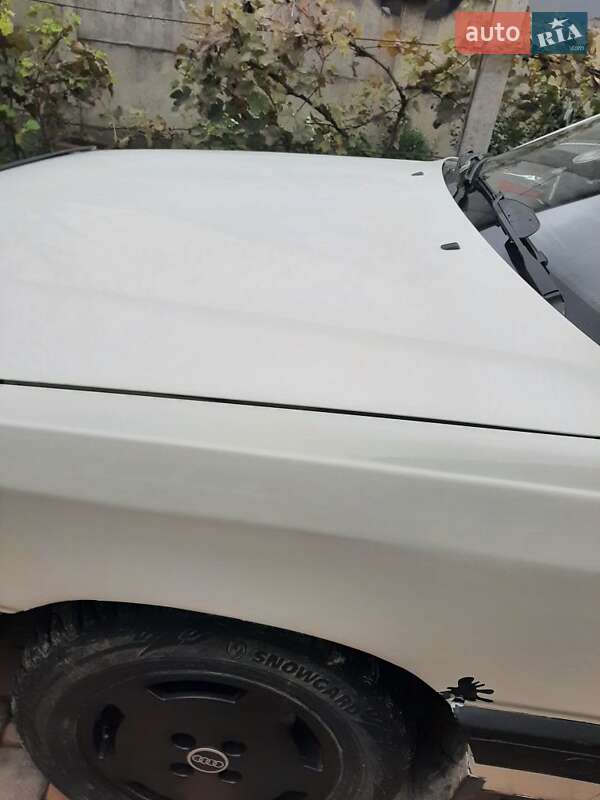 Седан Audi 100 1990 в Чорткові