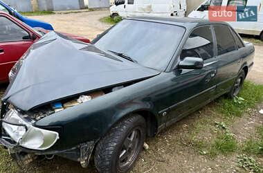 Седан Audi 100 1993 в 