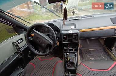Седан Audi 100 1984 в 