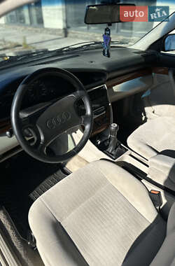 Седан Audi 100 1991 в 