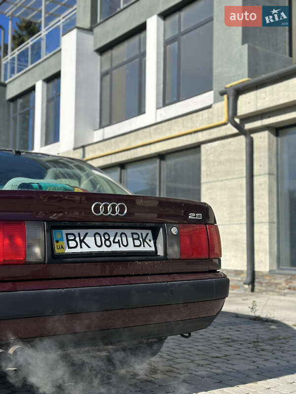 Седан Audi 100 1991 в Чорткові