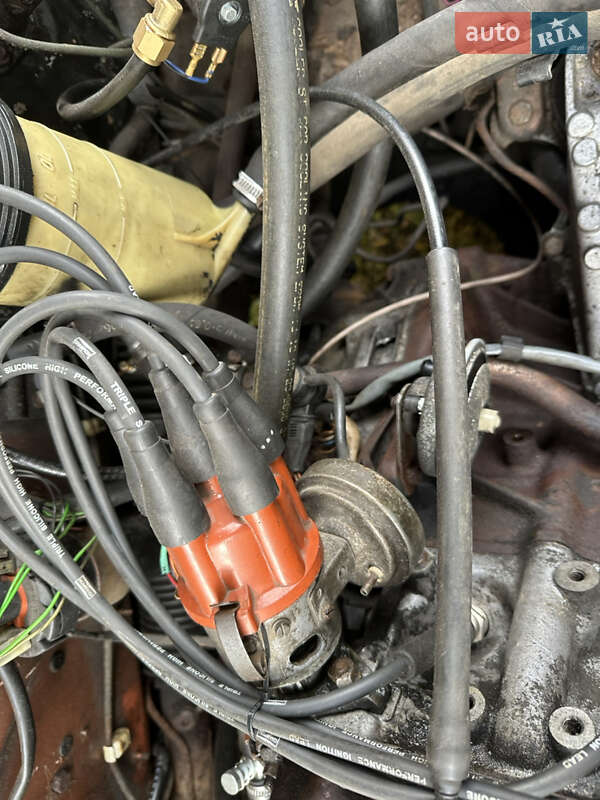 Седан Audi 100 1982 в Вишгороді