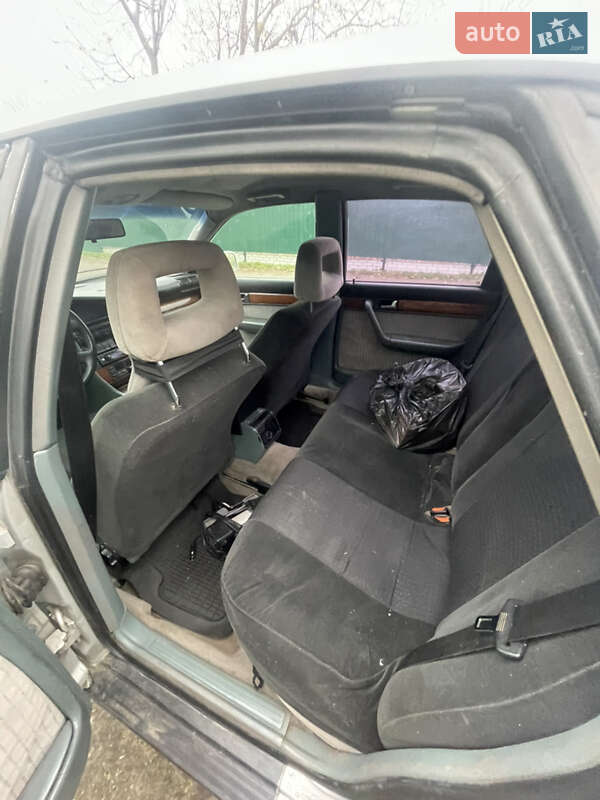 Седан Audi 100 1991 в Борисполе