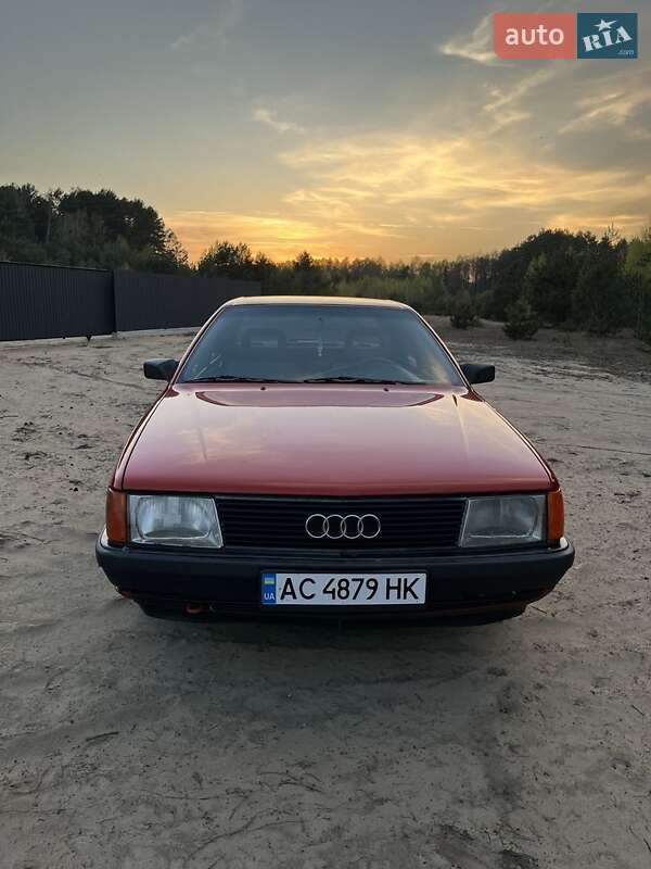 Седан Audi 100 1989 в Шацке фото 6 Седан Audi 100 1989 в Шацке