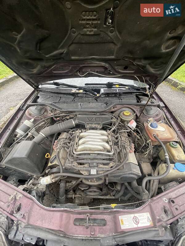 Седан Audi 100 1993 в Рівному