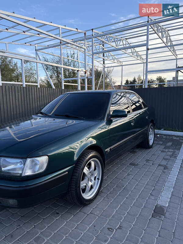 Седан Audi 100 1994 в Шептицькому фото Седан Audi 100 1994 в Шептицькому