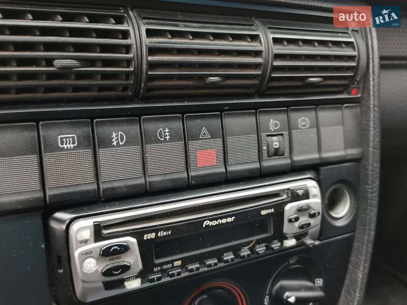 Седан Audi 100 1992 в Хмельницком
