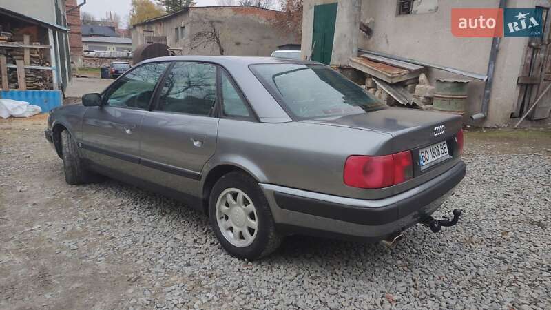 Седан Audi 100 1991 в Чорткове