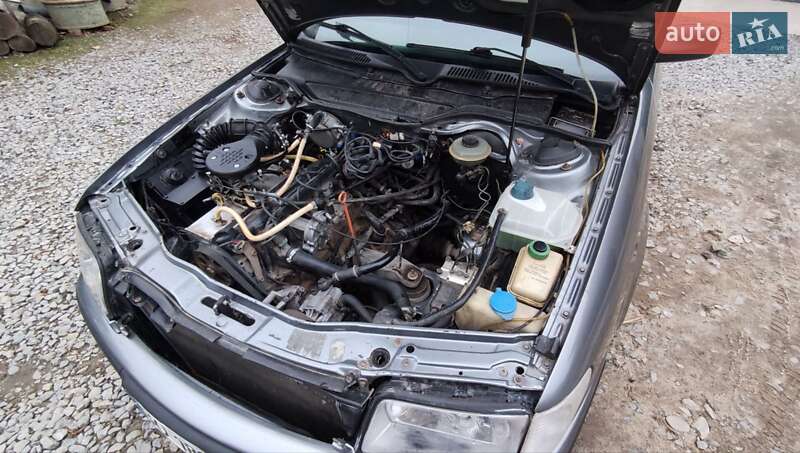 Седан Audi 100 1991 в Чорткове