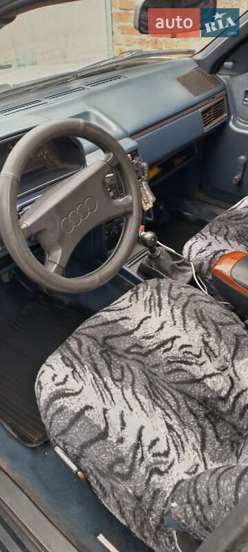 Седан Audi 100 1986 в Полтаві