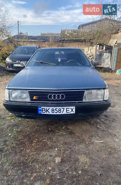 Седан Audi 100 1990 в Дубно