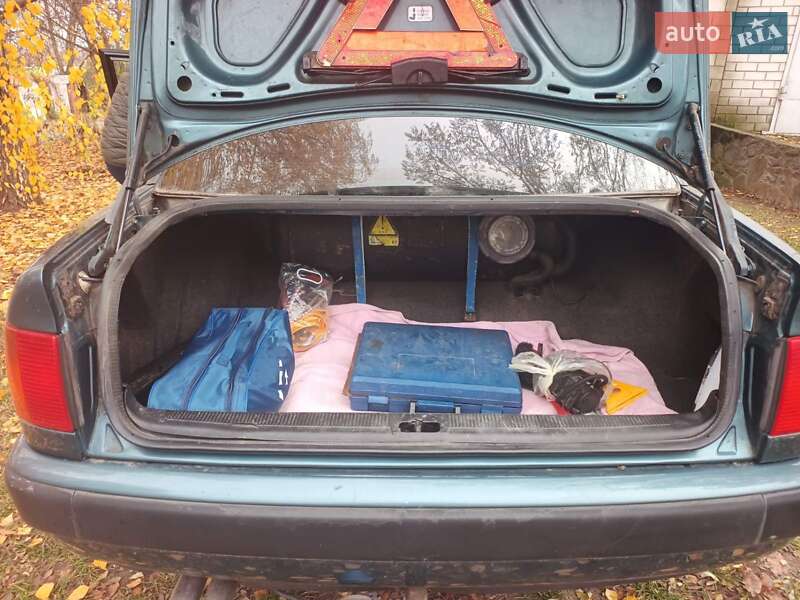 Седан Audi 100 1992 в Обухове фото 6 Седан Audi 100 1992 в Обухове