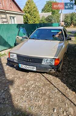 Седан Audi 100 1989 в Луцке