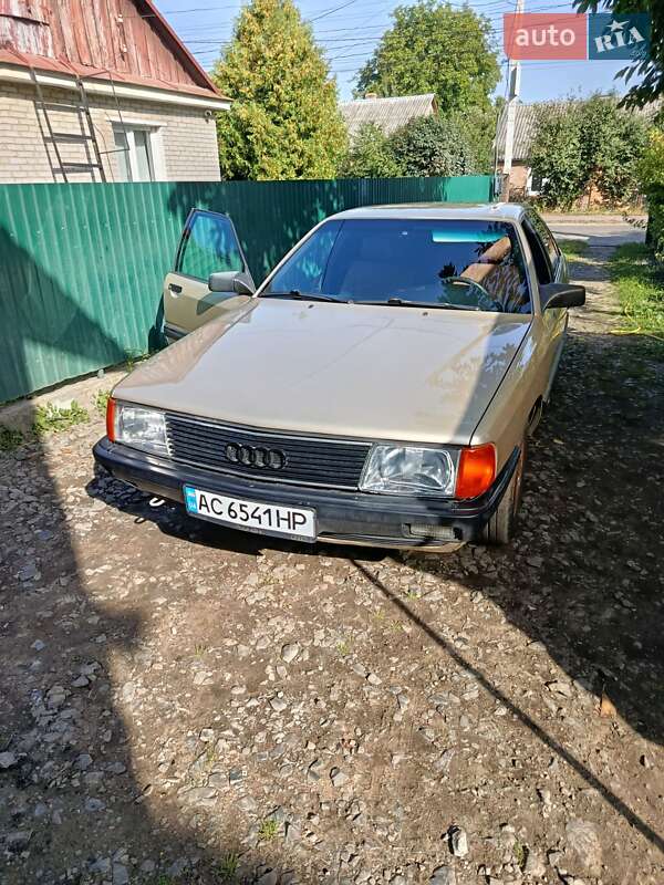 Седан Audi 100 1989 в Луцке фото Седан Audi 100 1989 в Луцке