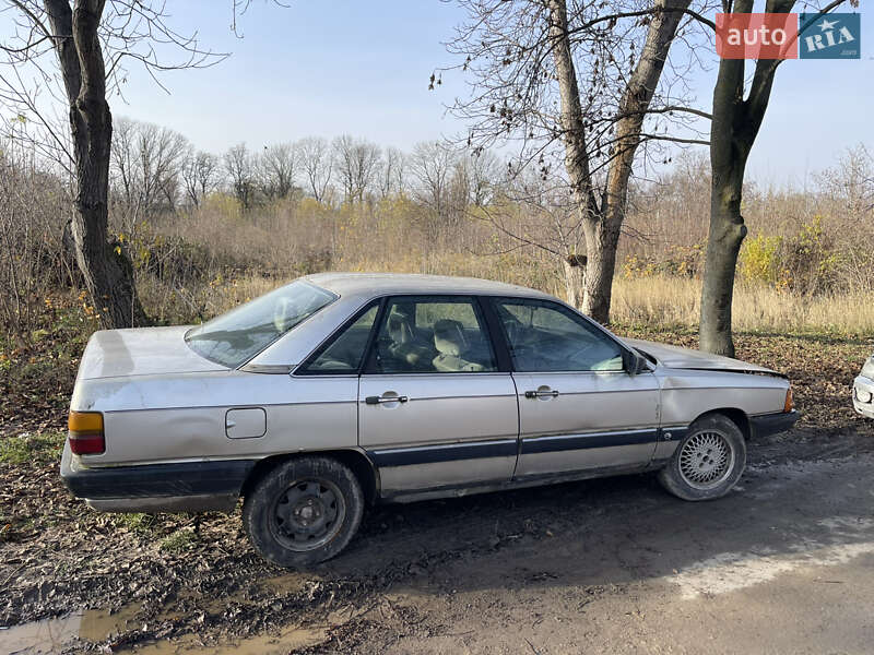Седан Audi 100 1988 в Кам'янець-Подільському фото 5 Седан Audi 100 1988 в Кам'янець-Подільському