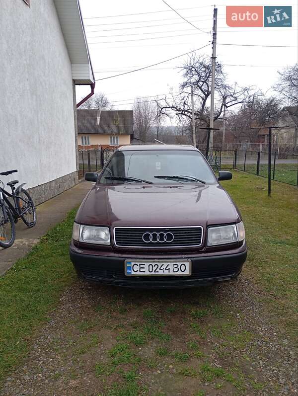 Седан Audi 100 1991 в Вижниці
