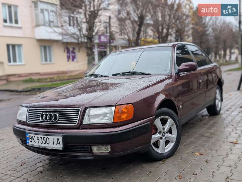 Audi 100 1992 Audi 100 1992