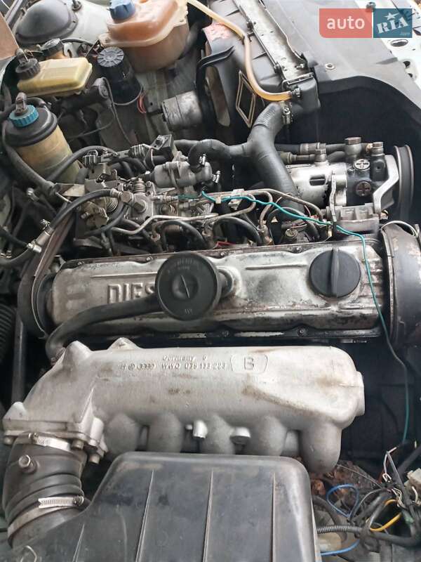 Седан Audi 100 1986 в Луцьку фото 3 Седан Audi 100 1986 в Луцьку