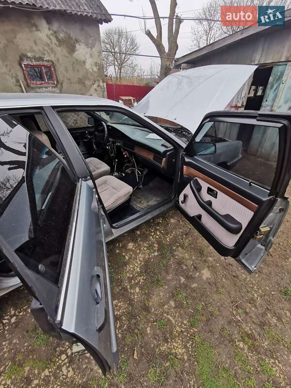 Седан Audi 100 1986 в Смыковцы фото 7 Седан Audi 100 1986 в Смыковцы