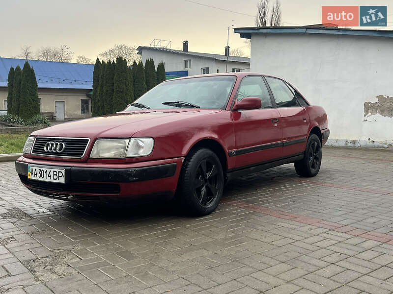 Audi 100 1993 Audi 100 1993