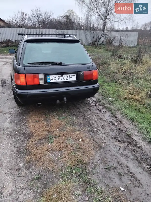 Audi 100
