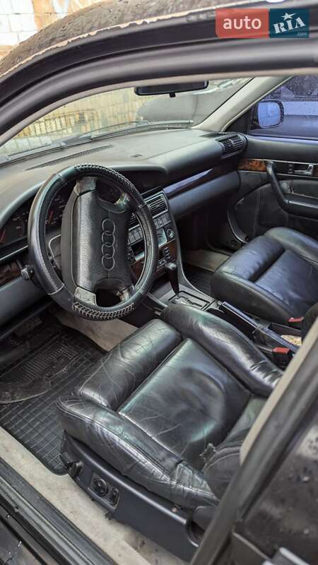 Седан Audi 100 1994 в Киеве