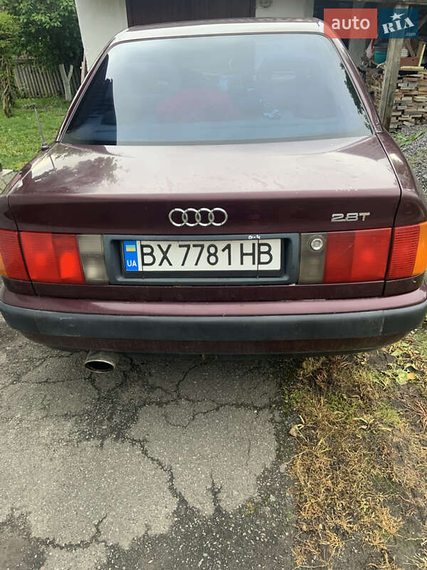 Audi 100, фото из объявления