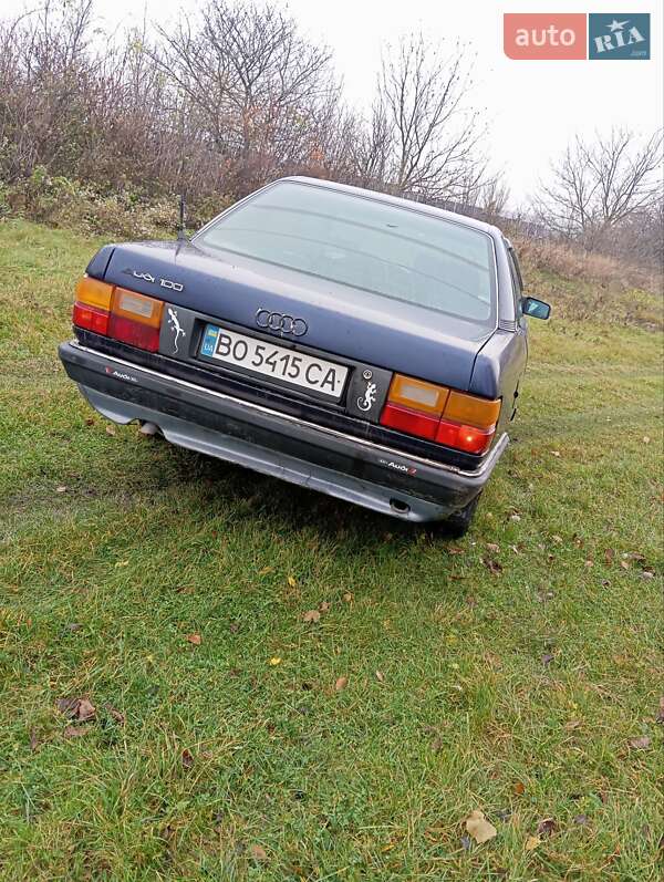 Седан Audi 100 1990 в Пробіжній