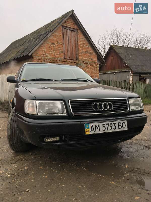 Седан Audi 100 1993 в Любаре фото 5 Седан Audi 100 1993 в Любаре