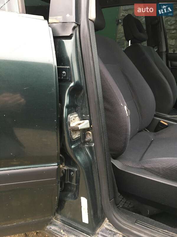 Седан Audi 100 1993 в Любаре фото 12 Седан Audi 100 1993 в Любаре