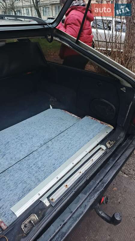 Универсал Audi 100 1983 в Киеве фото 31 Универсал Audi 100 1983 в Киеве