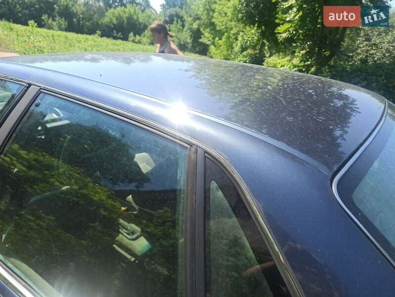 Седан Audi 100 1988 в Шумске