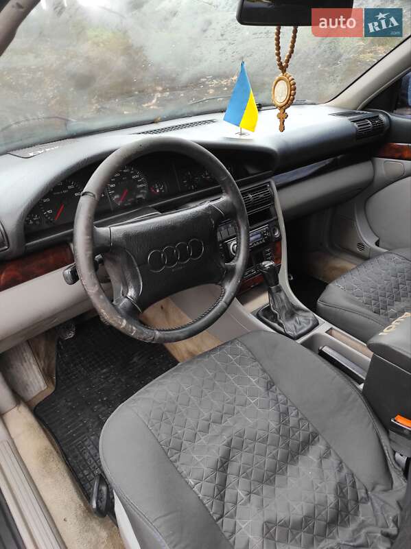 Седан Audi 100 1994 в Тернополе