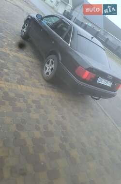 Седан Audi 100 1992 в Зарічному