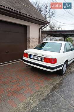 Седан Audi 100 1993 в Киеве