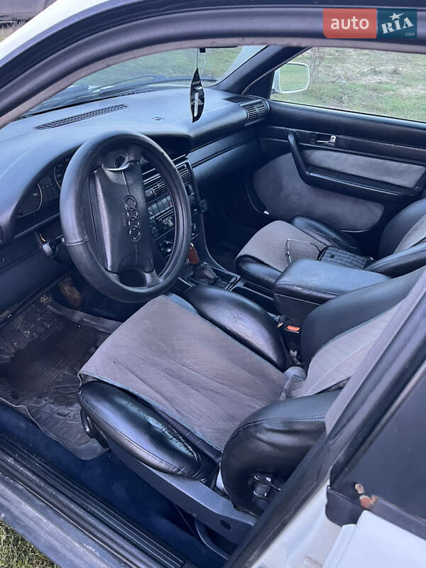 Седан Audi 100 1993 в Зміїві фото 9 Седан Audi 100 1993 в Зміїві